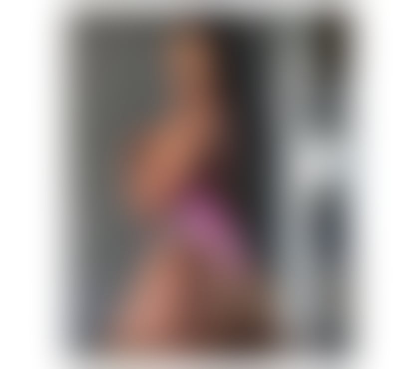 Escorts West London Norwood Green - West London - Photos for BIG ASS 💕 COLOMBIAN 💕 A-LEVELS AND PARTY 💕