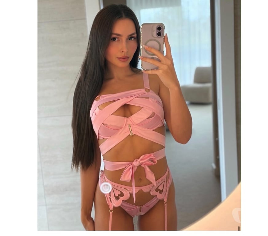 Escorts Merseyside Sefton - Photos for Gabriella Party Girl