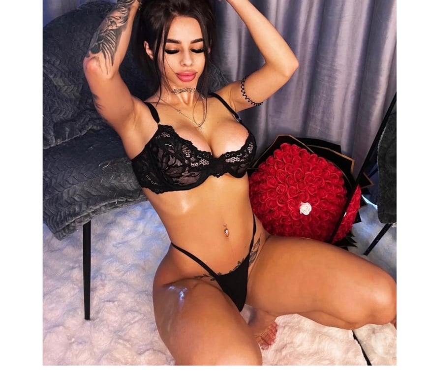Escorts Slough Slough Town Centre - Slough - Photos for New💦❤️Best Owo-KiSSing💦❤️