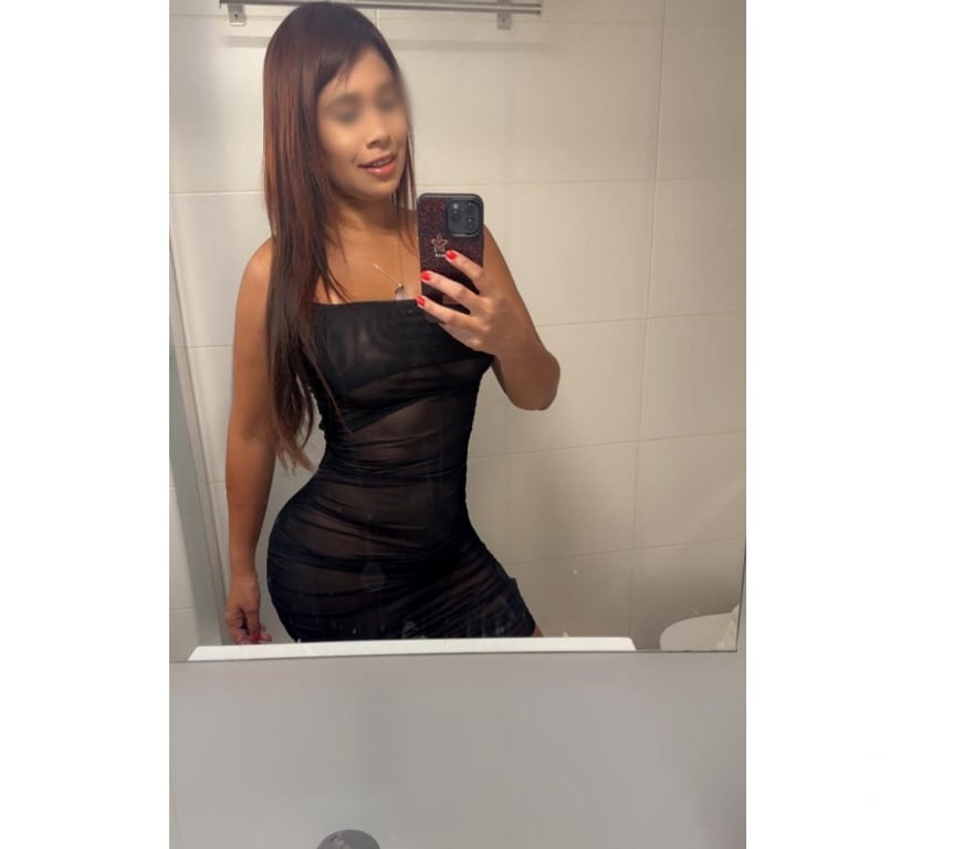 Escorts West London Hillingdon - Photos for 👅😋Dominatrix hot tongue sculptural body