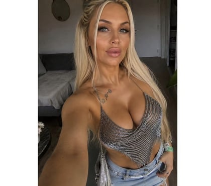 Escorts and Massages Durham County Durham - Photos for Lovely Beautiful Party Girl