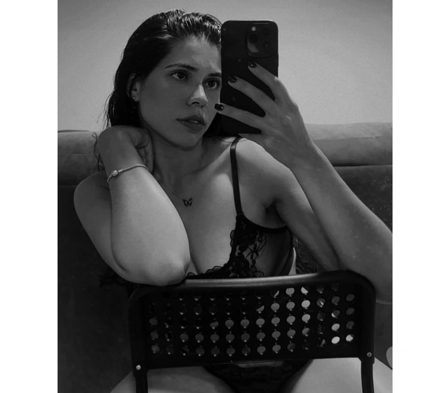 Escorts Bedfordshire Luton - Photos for Samara 🇧🇷 HOT AND PARTY GIRL 🫦🍑🔥100% REAL