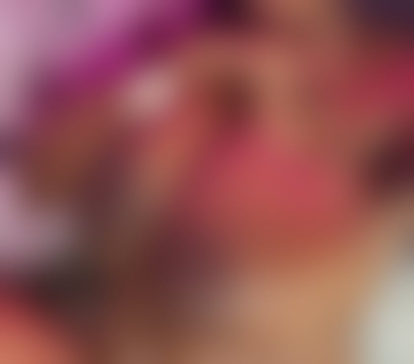 London Luton Airport - Luton — SARA🍑NOT RUSH🍑FULL SERVICE🍒🌽