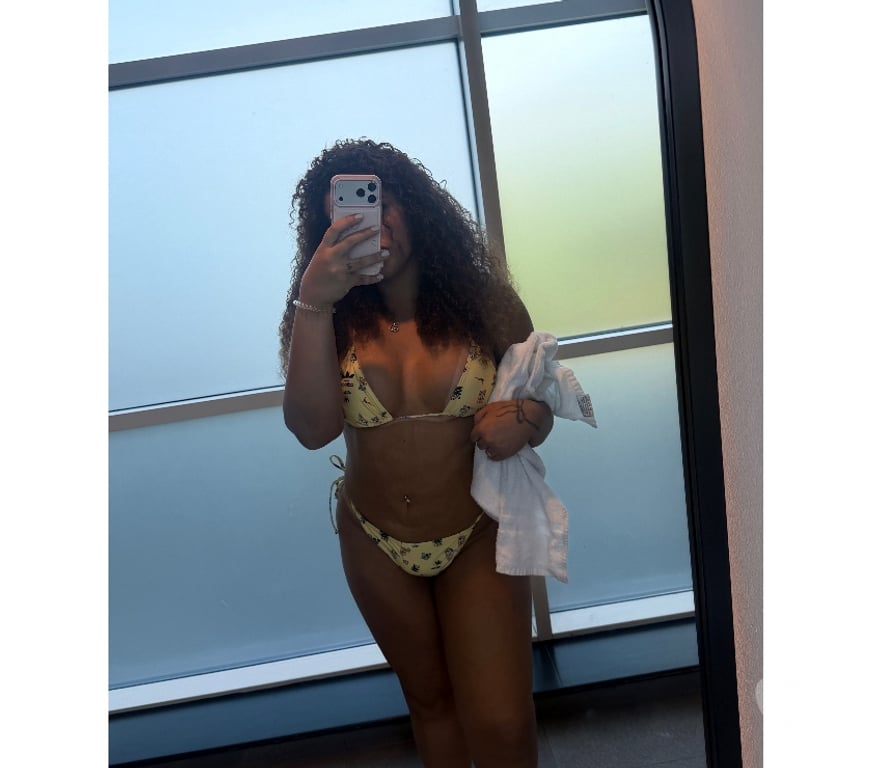 Escorts West Midlands Birmingham - Photos for CAROL MENDES BRAZILIAN 🇧🇷