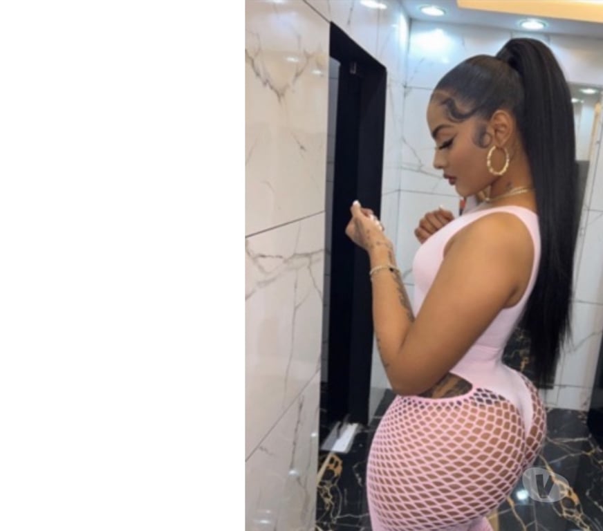 Escorts North London Enfield - Photos for 🍑 curvy & very hot Mami 🍑