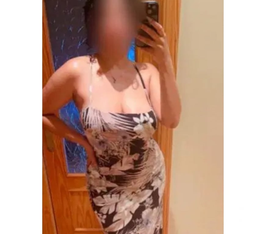 Escorts South West London Sutton - Photos for 🍒🍻🍾Happy party 🔥full of passion with me,🫦GFE