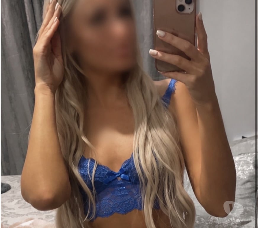 Escorts West Midlands Birmingham - Photos for DUOS 2 GIRLS AVAILBLE ENGLISH GIRL BLONDE LAYLA