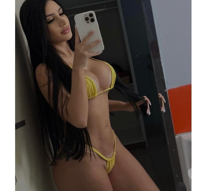 Escorts South Yorkshire Sheffield - Photos for 🇧🇷 New Brazilian Pamela Real sexy party Girl!