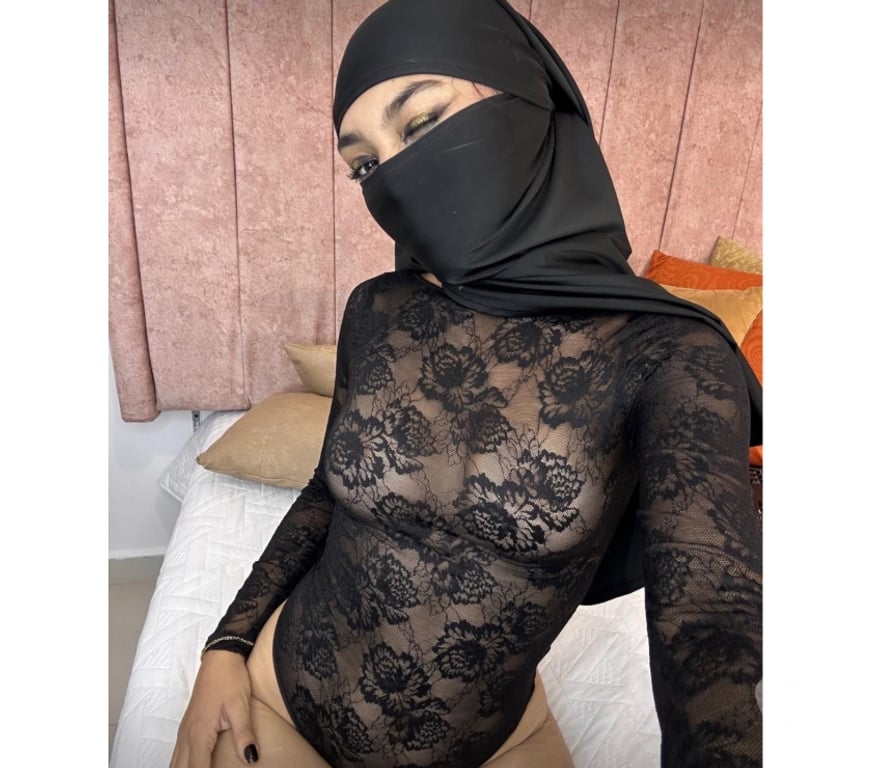 Escorts York York City Centre - York - Photos for Only Outcall 📞📞Party girl 📞🐆