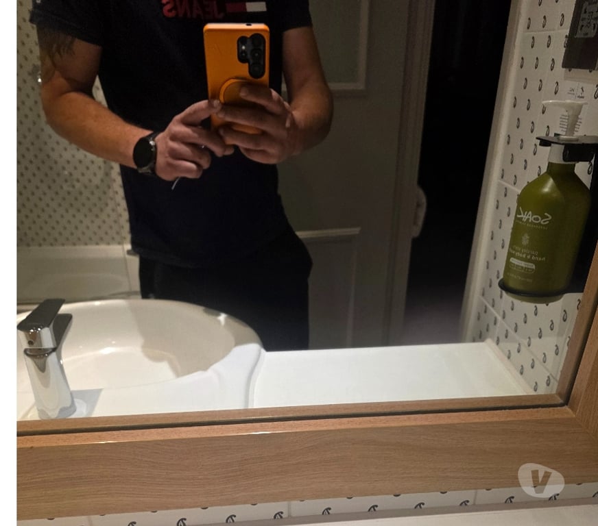 Local Swingers Staffordshire Lichfield - Photos for LOOKING FOR FEMALES ONLY