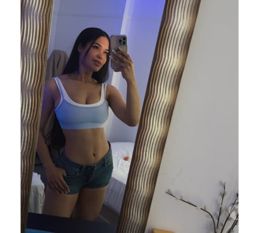 Escorts Bedfordshire Luton - Photos for Leticia Brazilian Girl