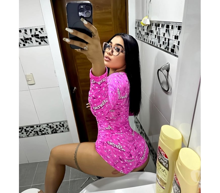 Escorts South East London East Croydon (Tramlink) Station - South East London - Photos for 💞🥳Very horny and sensual party girl best owo🥳💞