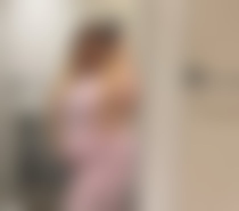Trans Escorts North West London Hendon - North West London - Photos for AELIA FAT ASS DOLL FACE BEST 👄 IN COLINDALE