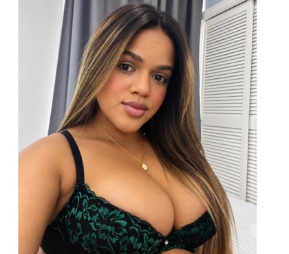 Escort Ashford Business Park Ashford - Photos for PARTY GIRL | HOT FRIENDLY 🥳