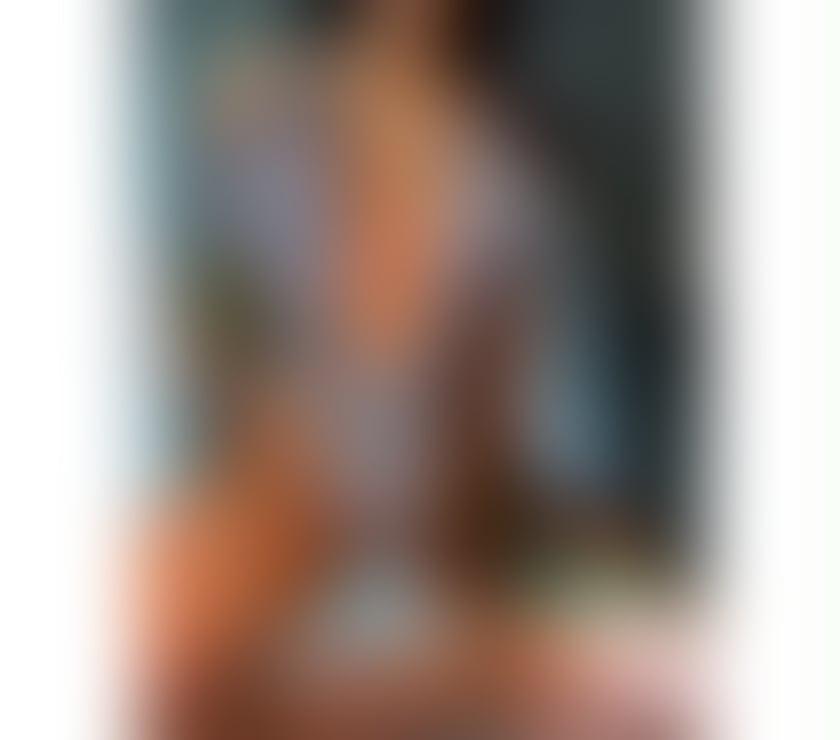 Escorts Gloucestershire Cheltenham - Photos for Party girl🎉🍹 sexy brunette ‼️ only outcall❤️