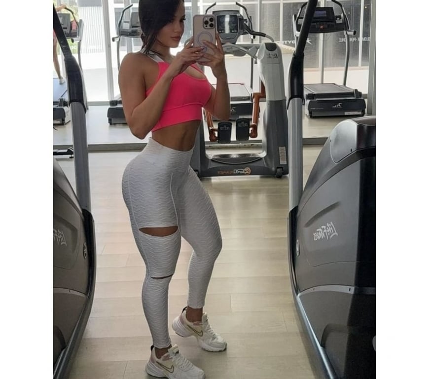 Escorts East London Barking Station - East London - Photos for NEW ISABELLA, FUN AND OPEN MINDED, IG11 Barking Station