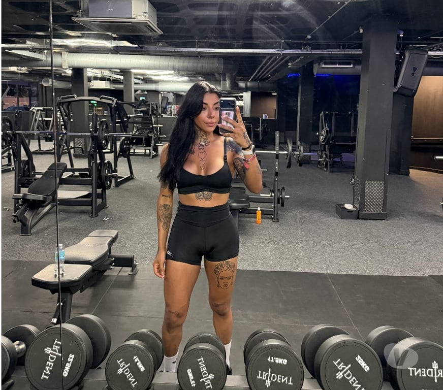 Trans Escorts West Midlands Coventry - Photos for Nicole Macedo TS