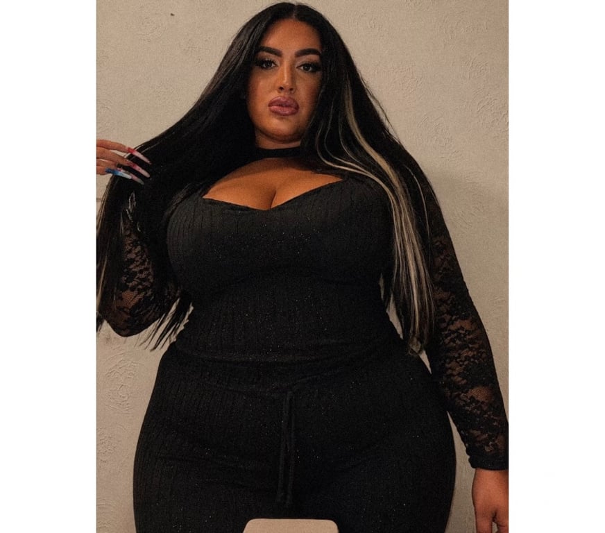 Trans Escorts Barnet Edgware - Barnet - Photos for FAT ASS AMELIA IN COLINDALE ASS SOO FAT 🍑