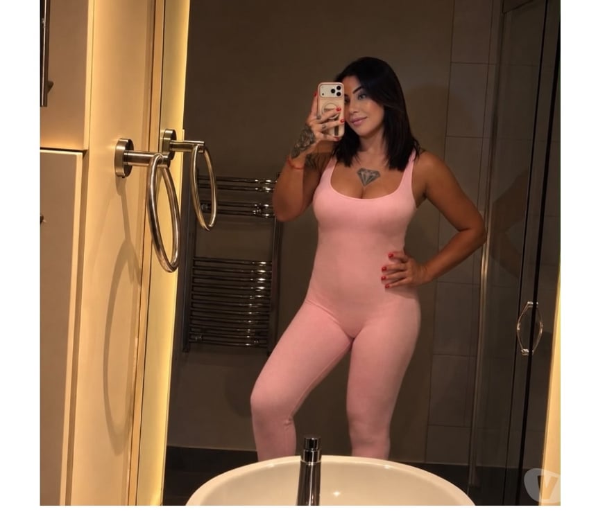 Trans Escorts Surrey Spelthorne - Photos for Amanda hot Brazilian