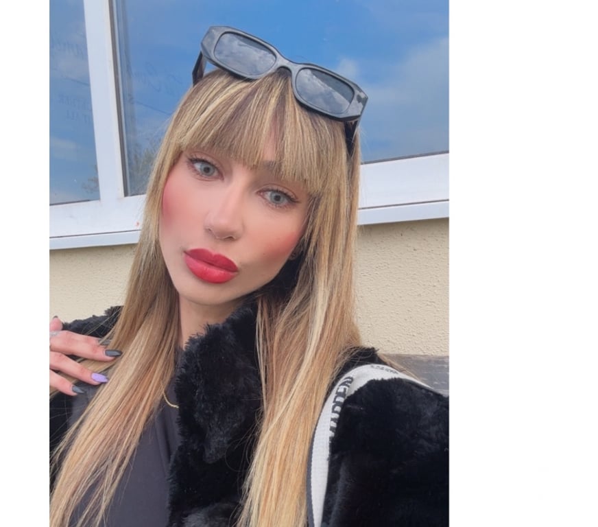 Escorts Devon Torbay - Photos for Party charismatic girl available with incall in Paington