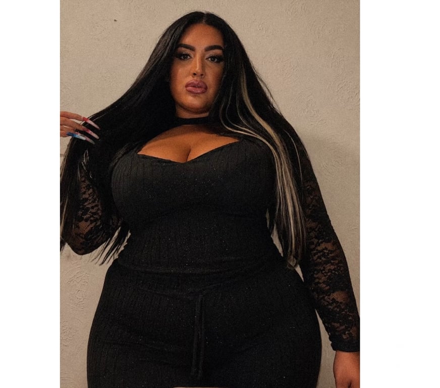 Escorts Barnet Edgware - Barnet - Photos for TRANS AMELIA FAT ASS SHEMALE IN COLINDALE BIG ASS 🍑🍒