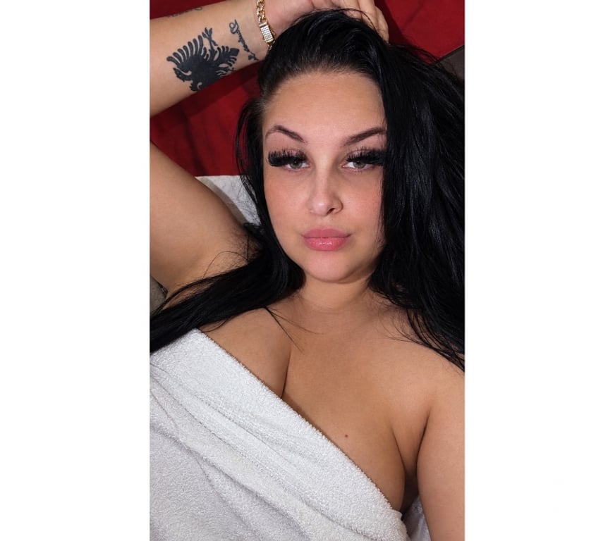 Escorts West Midlands Coventry - Photos for Bonnie Rotman here only for the weekend don’t miss babe