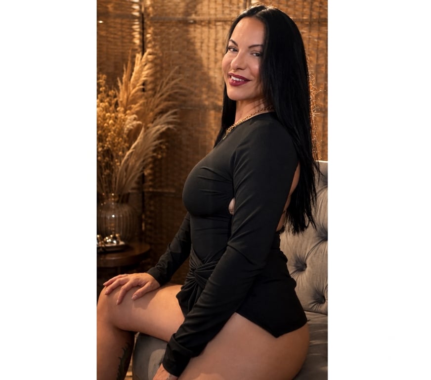 Escorts Merseyside Liverpool - Photos for Mia Brazilian Grill