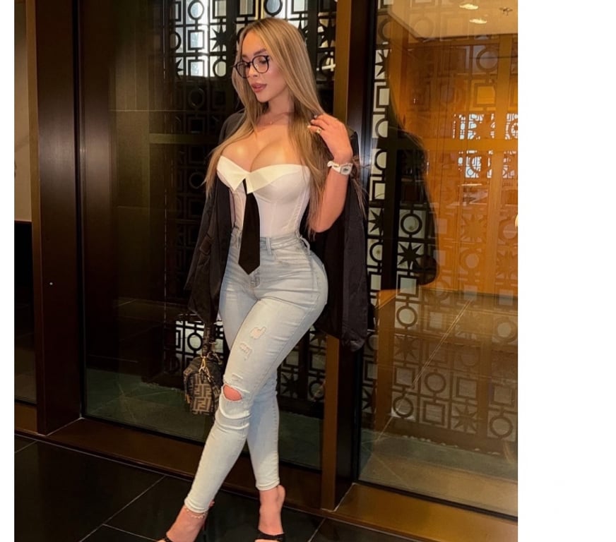 Escorts West London Hillingdon - Photos for Brasileira🇧🇷🇧🇷🇧🇷🇧🇷🇧🇷