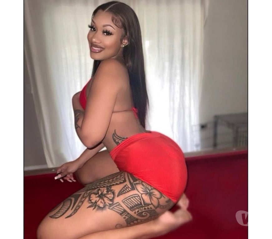 Escorts West Midlands Birmingham - Photos for Hi guys I'm Karla in town hot 🔥 Latin ☎️