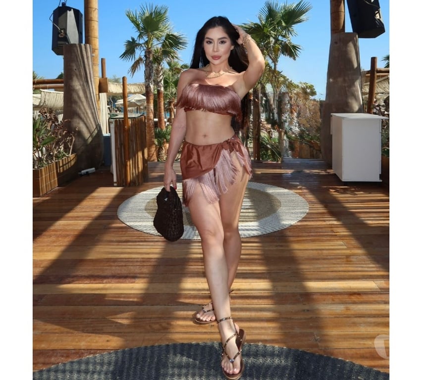 Escorts East London Gants Hill Station - East London - Photos for 🥵 Gorgeous Curvy petit 🔥Brazilian party girl