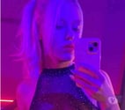 Hounslow East Station - Hounslow — New Girl Lorra  xxx