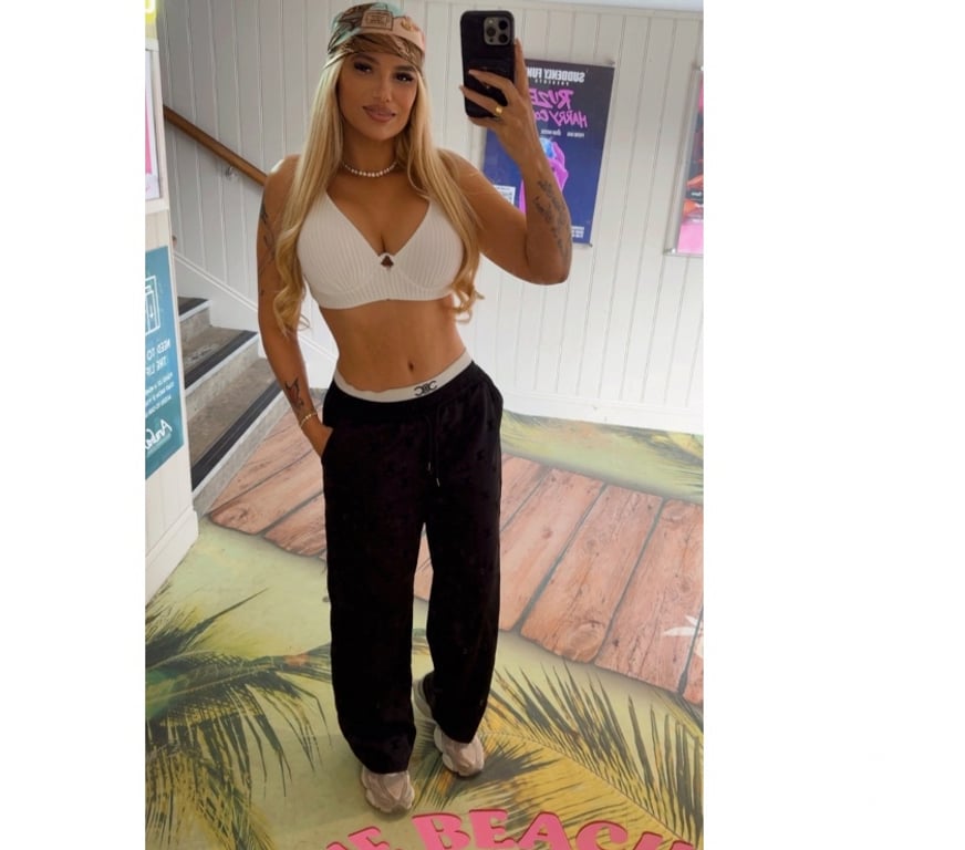 Escorts East London Canary Wharf - East London - Photos for MISS BRAZILIAN 🔞 NOT FAKE! PARTY GIRL 🥳💯