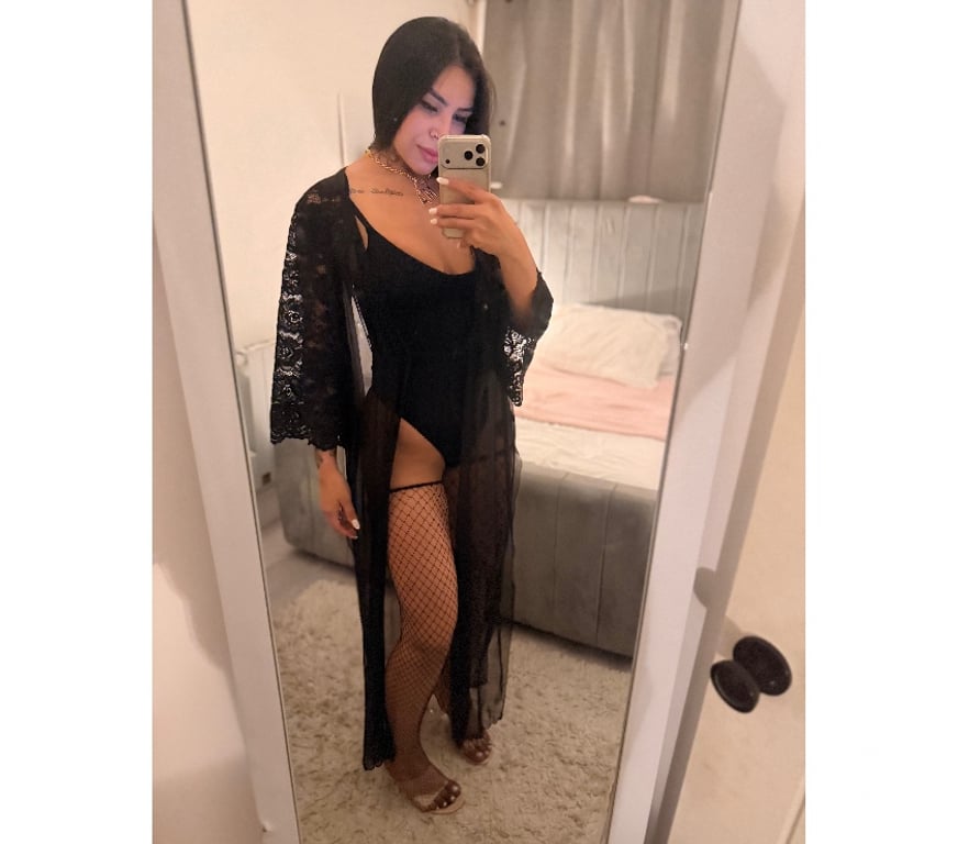 Escorts West London Hammersmith and Fulham - Photos for ❤️‍🔥GFE and Party🍾🔥 Real Pics ✅NO RUSH