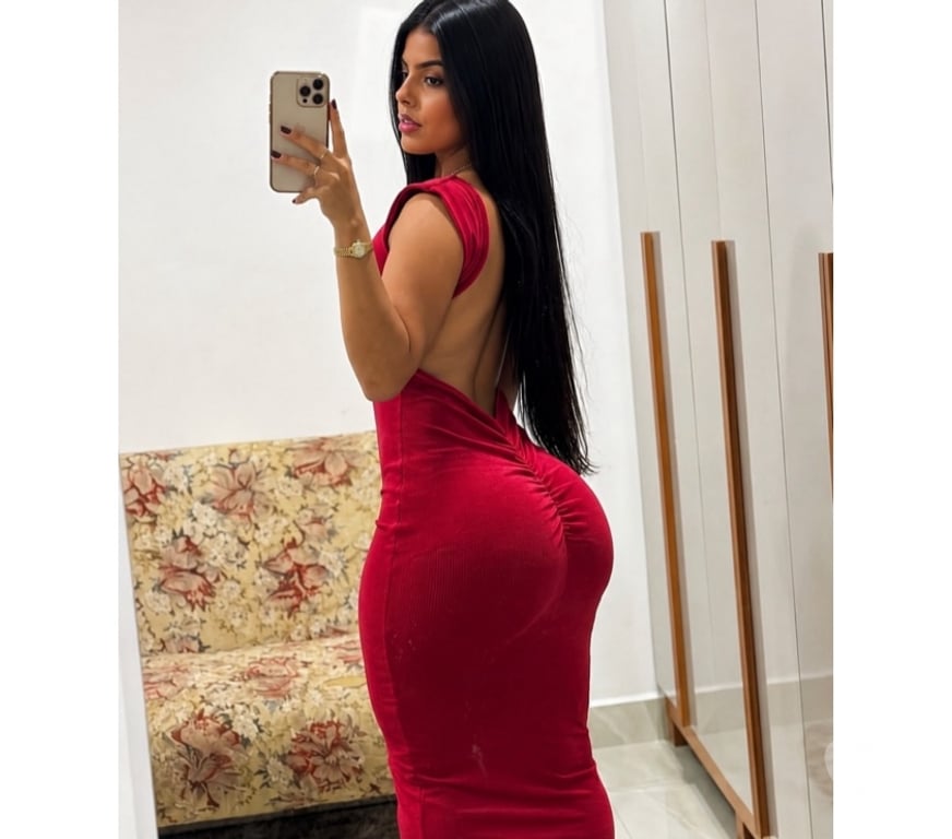 Escorts Essex Thurrock - Essex - Photos for Laura🥰 Best Party 🎉 New Brazilian Girl 😝