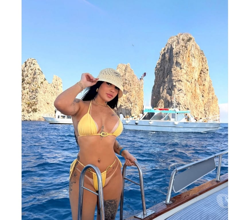 Escorts North West London Cricklewood - North West London - Photos for 🔥Anna Brazilian PARTY girl 🇧🇷