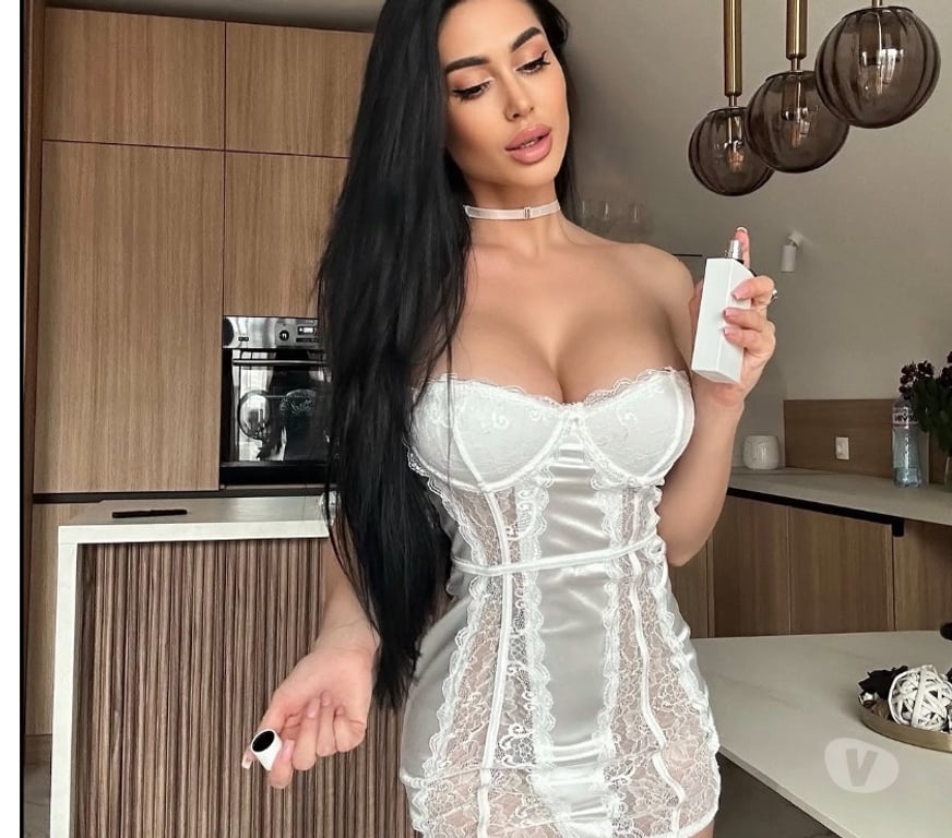 Escorts Hertfordshire St. Albans - Photos for Gorgeous Sophie💕GENUINE✨BigTitsBigBum🥵Hot Party