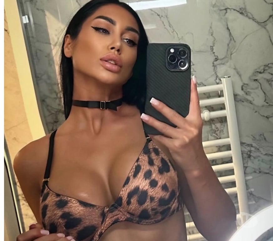 Escorts Hertfordshire St. Albans - Photos for Gorgeous Sophie💕GENUINE✨BigTitsBigBum🥵Hot Party