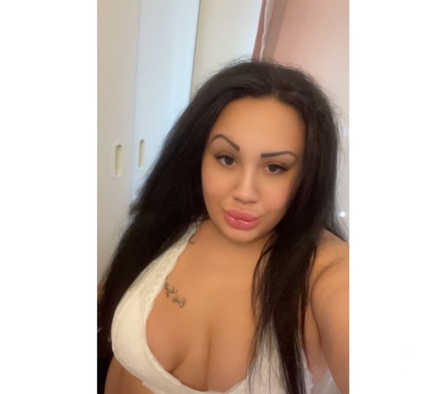 Escorts North West London Cricklewood - North West London - Photos for KIARA💋🔥PARTYGIRL💋🔥