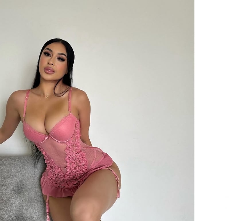 Escorts South East London Lewisham - Photos for 🍒 sweet hot Mami new in town 🍒