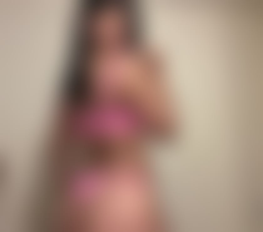 Escorts South East London Kennington - South East London - Photos for Hiara ✨ Party ✨ Brazillian