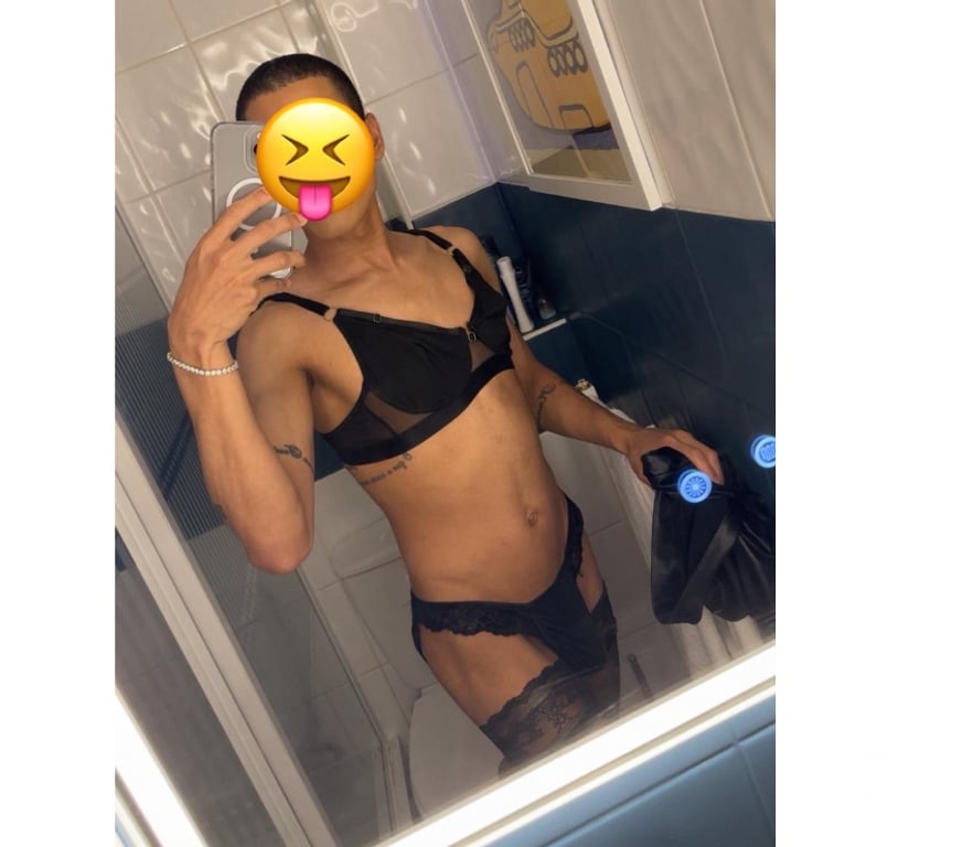 Trans Escorts Greater Manchester Salford - Photos for 👠 Feemboy Brazilian 😈 party