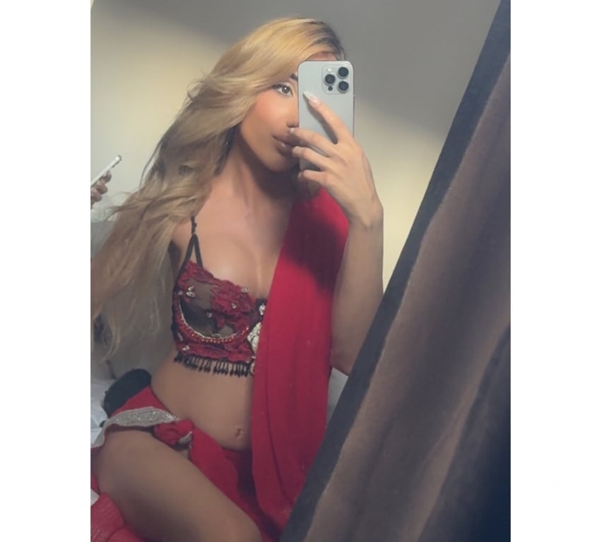 Escorts Greater Manchester Manchester - Photos for TRANS Pakistani DreamDoll Khalifa TOP 🇵🇰💕