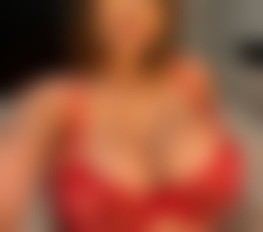 Escorts West Yorkshire Bradford - Photos for Samantha curvy colombiana big boobs🔥🔥🔥🔥