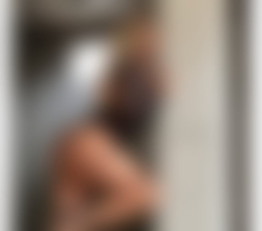 Escorts East London Abbey Road - DLR station - East London - Photos for 🇧🇷🔥LUNA🍑HOT AND PARTY GIRL 🍾😈💦