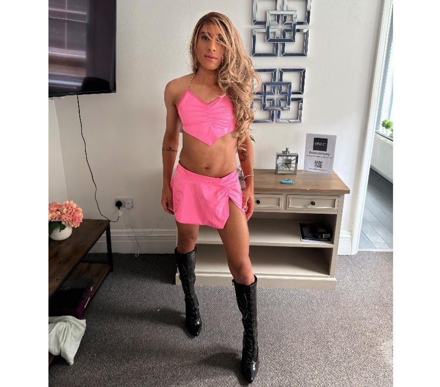 Trans Escorts Greater Manchester Salford - Photos for 👠 Bella Brazilian XL 🍆 partyGirl 🥳