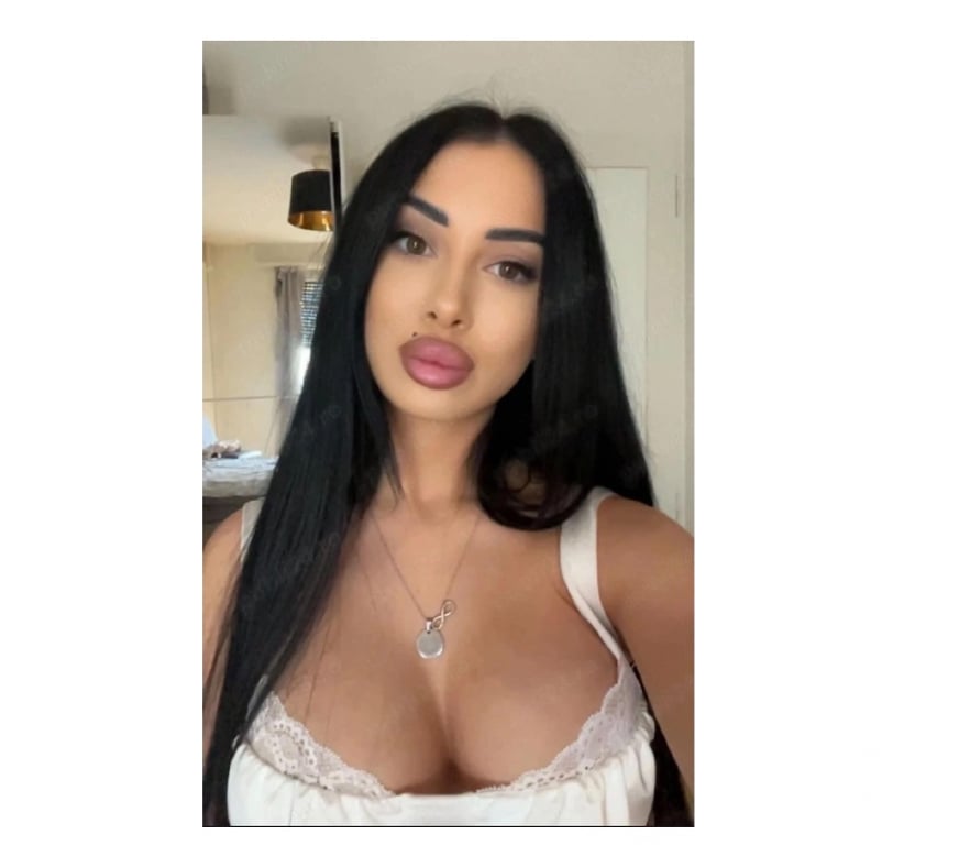 Escorts Central London Aldgate - Central London - Photos for New in Town (out call and party girl )🎉