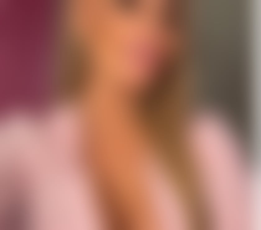 Escorts Leicestershire Hinckley and Bosworth - Photos for Petite Belgian Classy GFE in Hinckley
