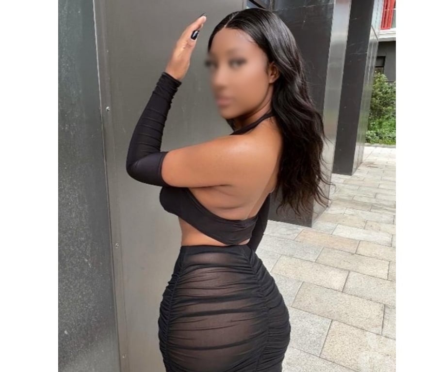 Escorts Hampshire Portsmouth - Photos for Julia ebony party 🥳