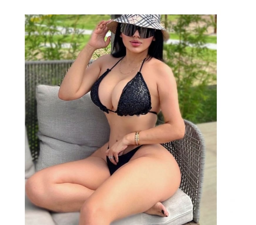 Escorts Ealing Northolt - Ealing - Photos for 💖✨ Brittany ✨💖 Perfect Body and Wild Mind 🍾