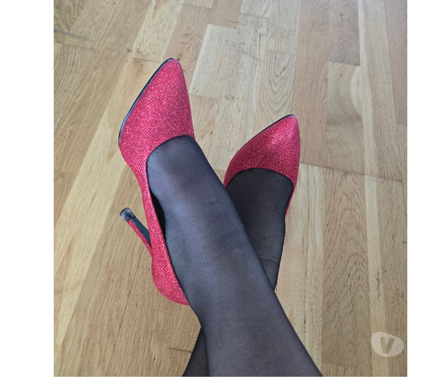 Escorts West Yorkshire Bradford - Photos for BLOND CURVY MILF x NO RUSH x UNTIL SEPTEMBER 26 IN BRADFORD